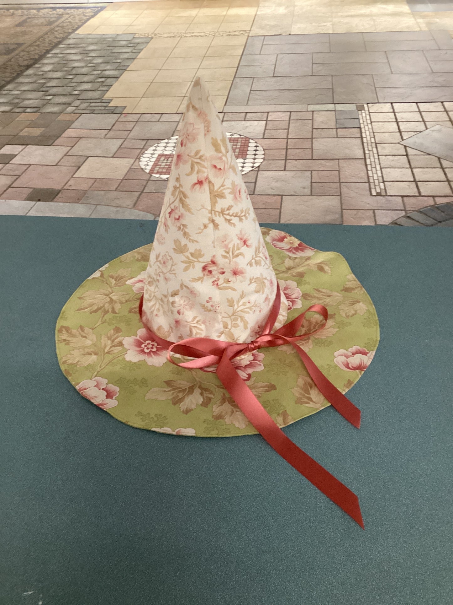 Adult’s Green and Pink Witch Hat