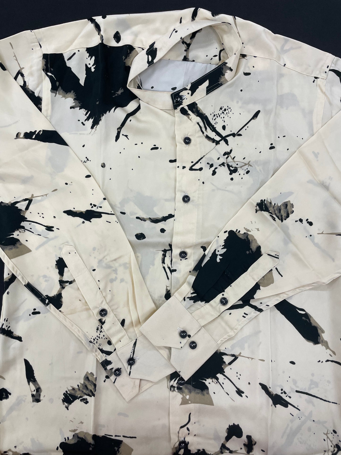 Shirts - Benjamin Mambou