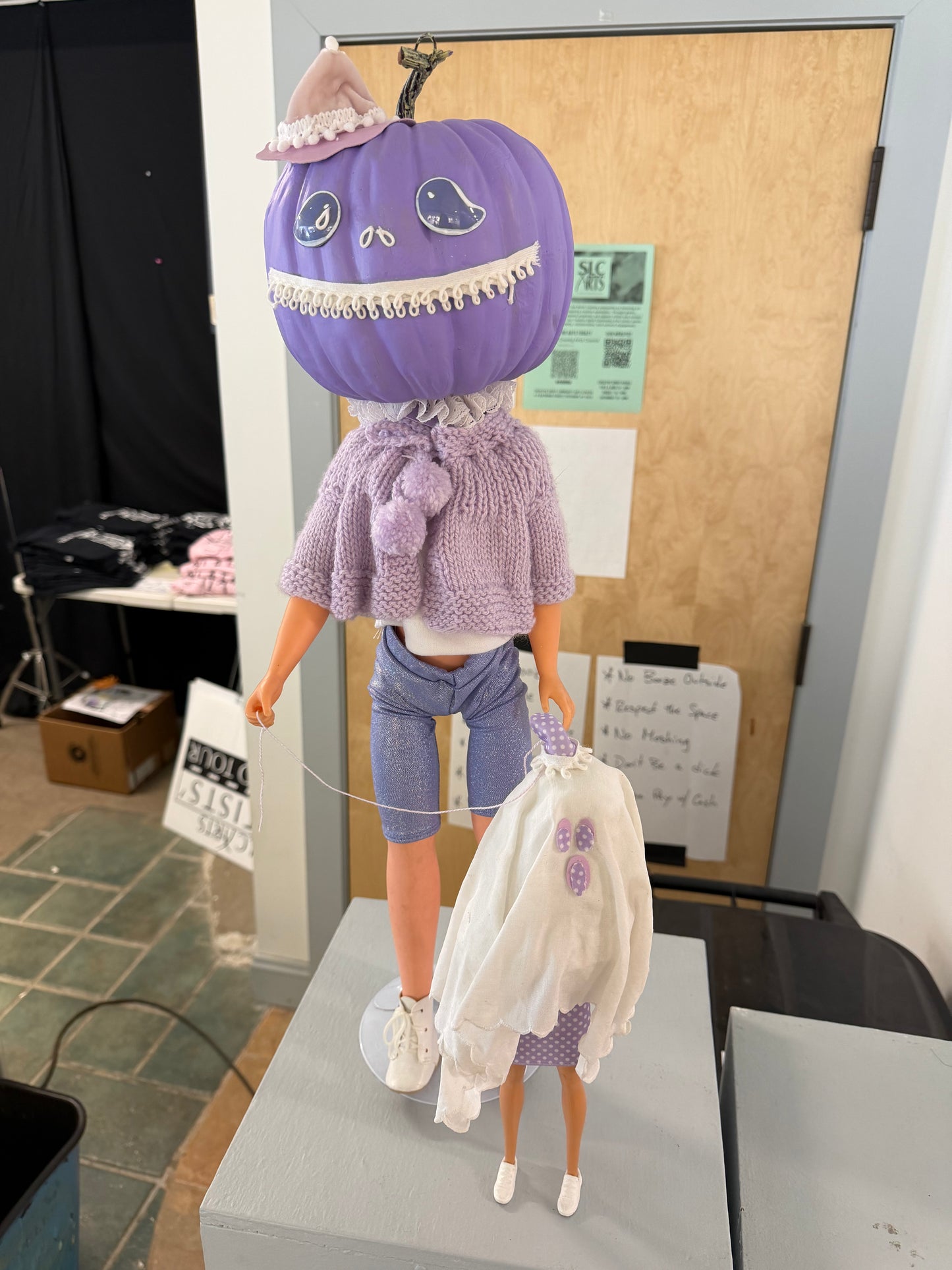 Purple Pumpkin Head Walking Pet Ghost