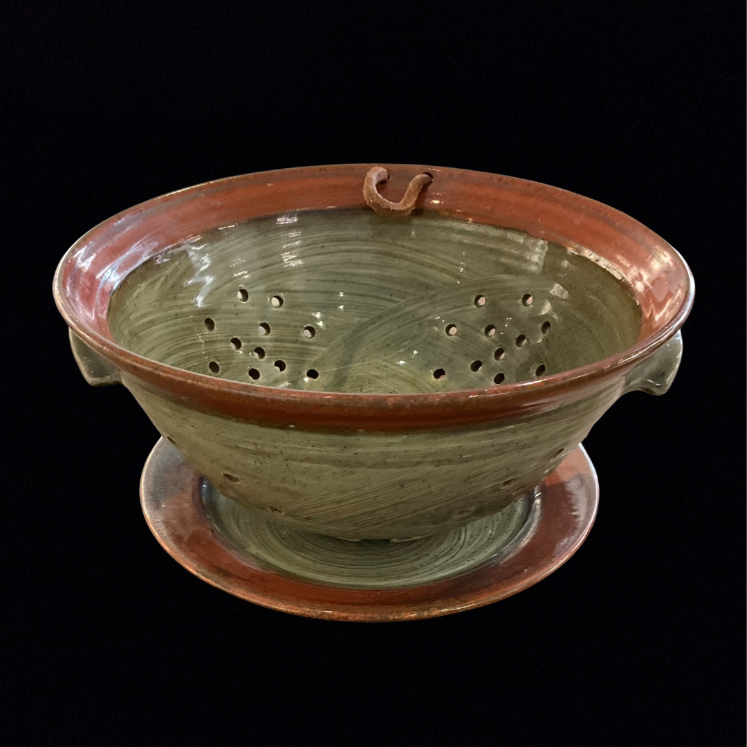 Pottery - Ron Larsen